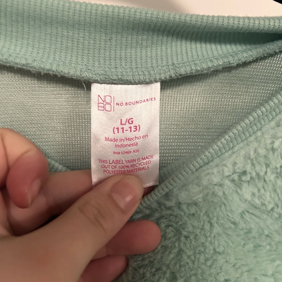 Colorblock Fuzzy Sweater - Picture 2 of 2